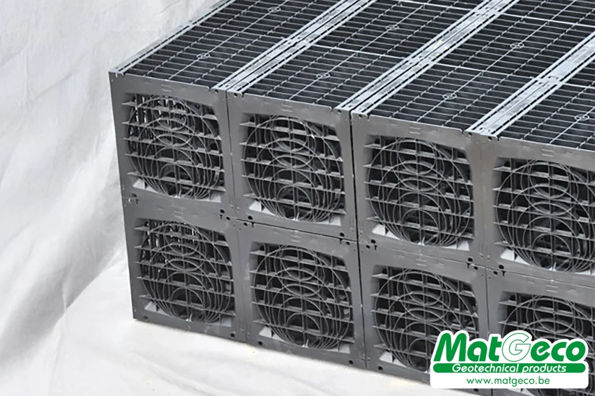 Bloc d'infiltration pour les eaux de pluie.Compacité optimale et flexibilité maximale