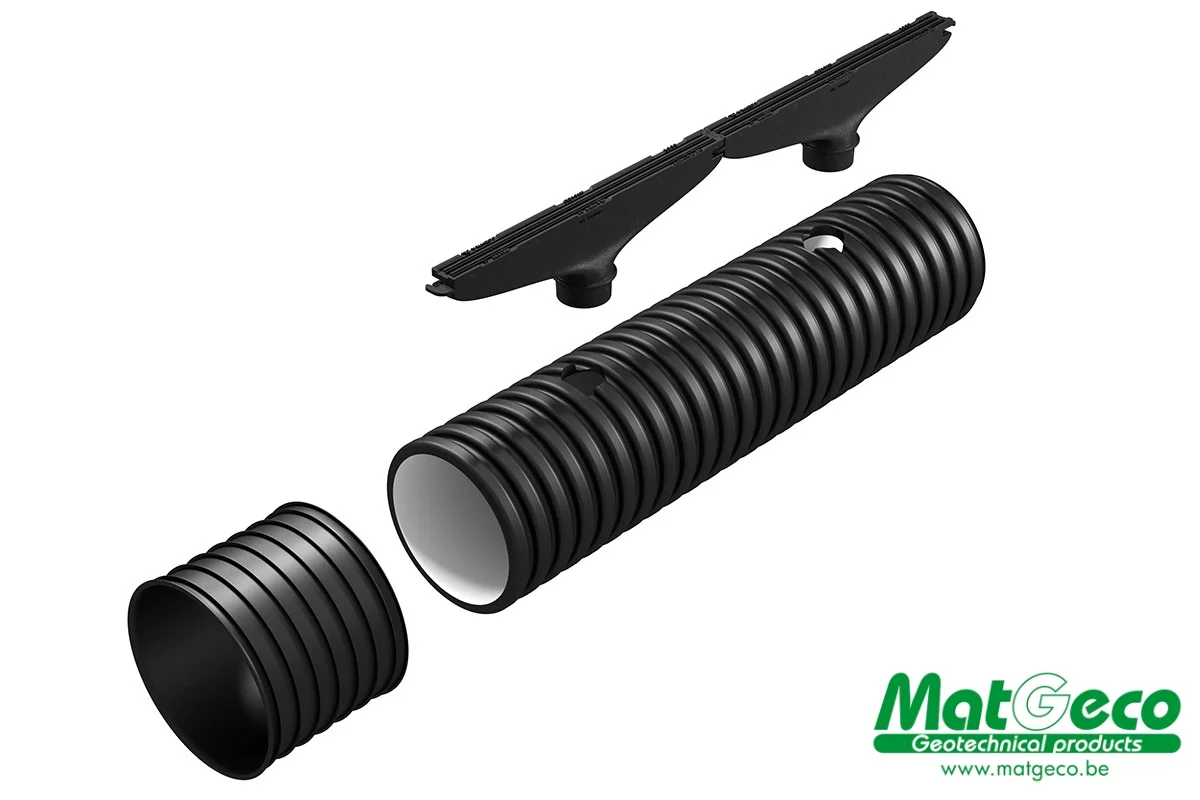 Un module AXLDrain 250 comprend : 2 grilles en fontes, un tunnel Ø 250 en PE-HD, un raccord et 2 supports EPS.
